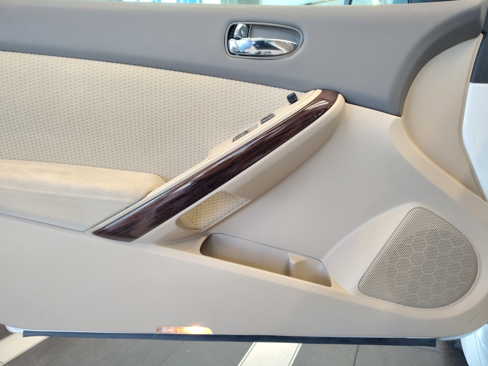 Used Car 2012 Nissan Altima  2.5 S For Sale Under $10,000 In San Antonio, Texas