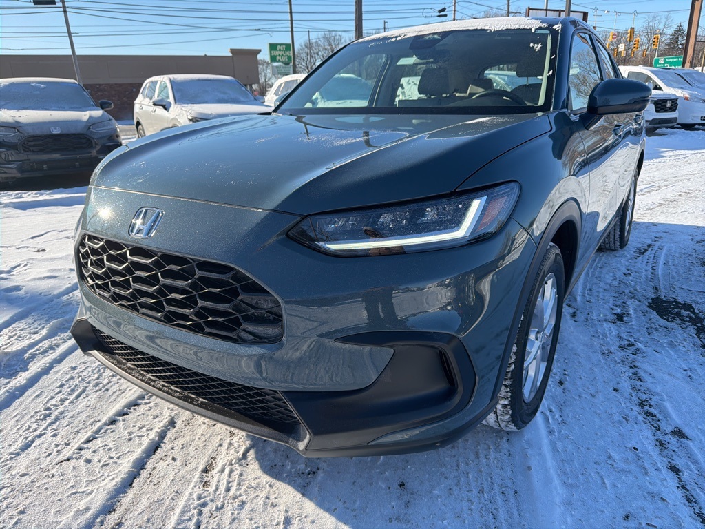 2025 Honda HR-V LX