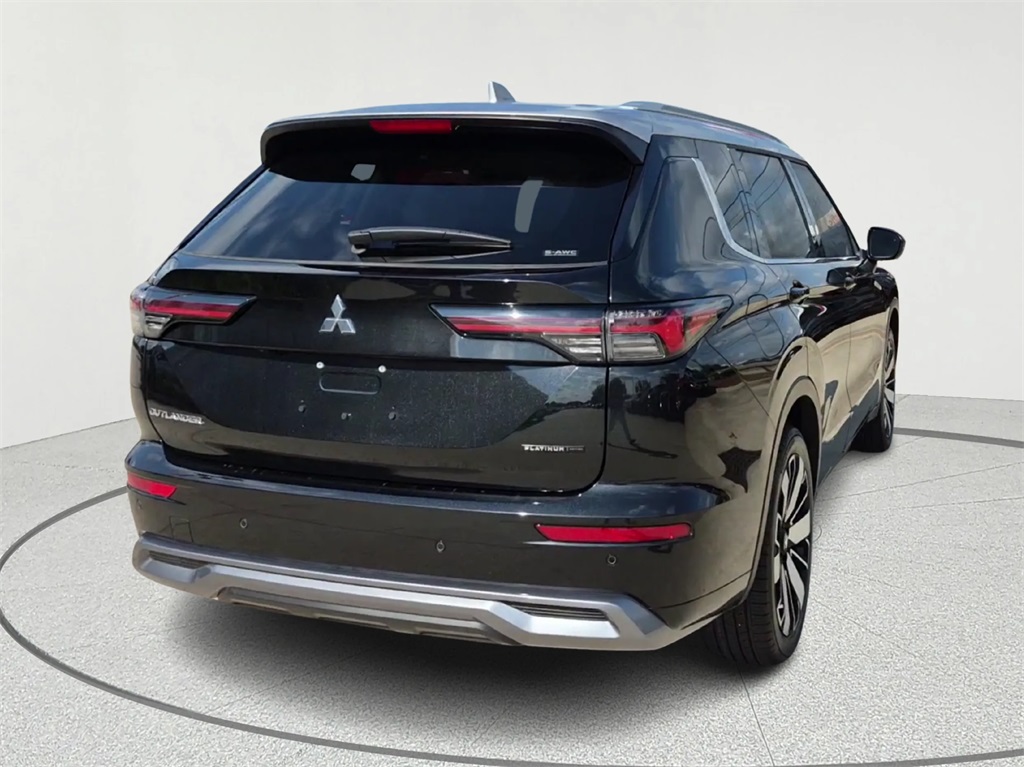 2025 Mitsubishi Outlander SEL - 5