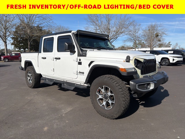 2022 Jeep Gladiator Sport Crew Cab 4WD