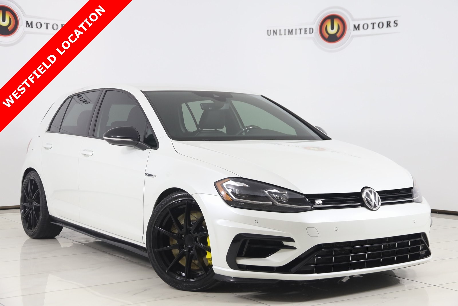 2018 Volkswagen Golf R 4-Door AWD