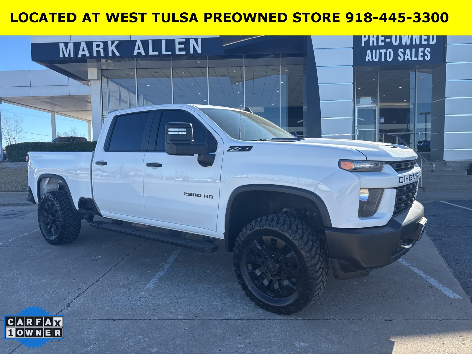 2022 Chevrolet Silverado HD Custom's photo