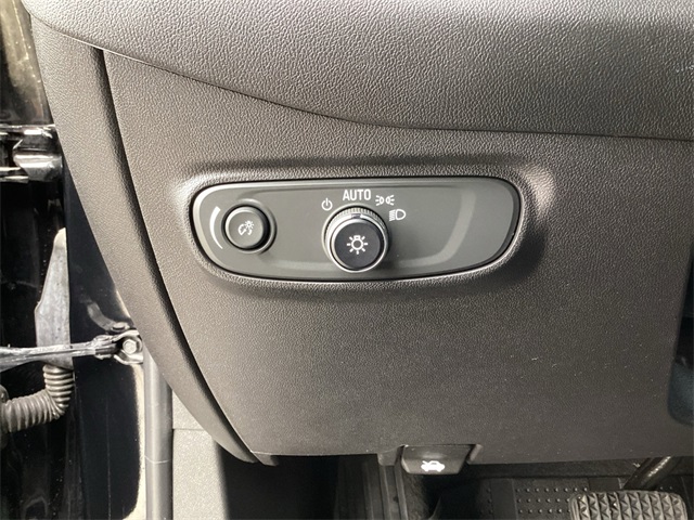 Used Car 2023 Chevrolet Equinox  Lt For Sale Under $20,000 In San Antonio, Texas