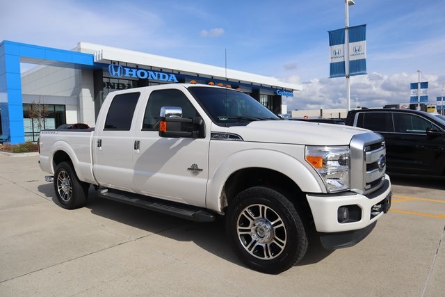 2016 Ford F-250 Super Duty Platinum Crew Cab 4WD