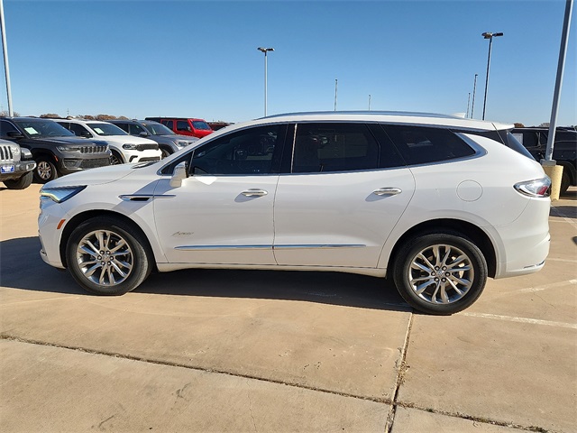 Used Car 2023 Buick Enclave  Avenir For Sale Under $40,000 In Plainview, Texas