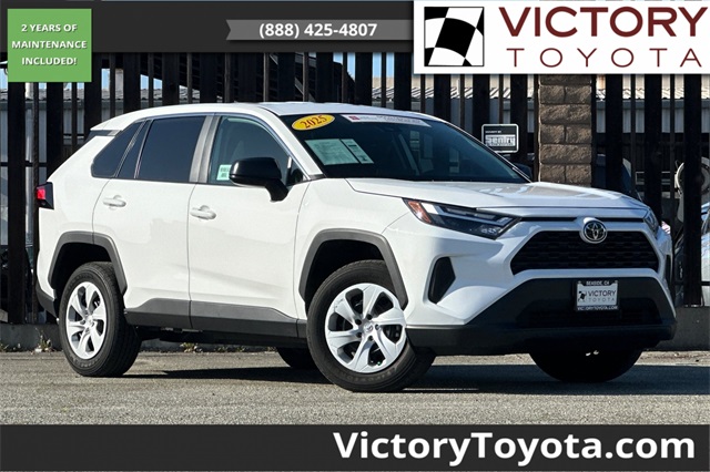2025 Toyota RAV4 LE AWD