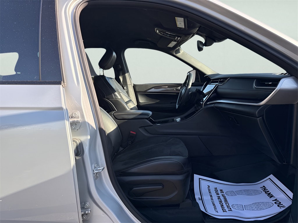 2022 Jeep Grand Cherokee L