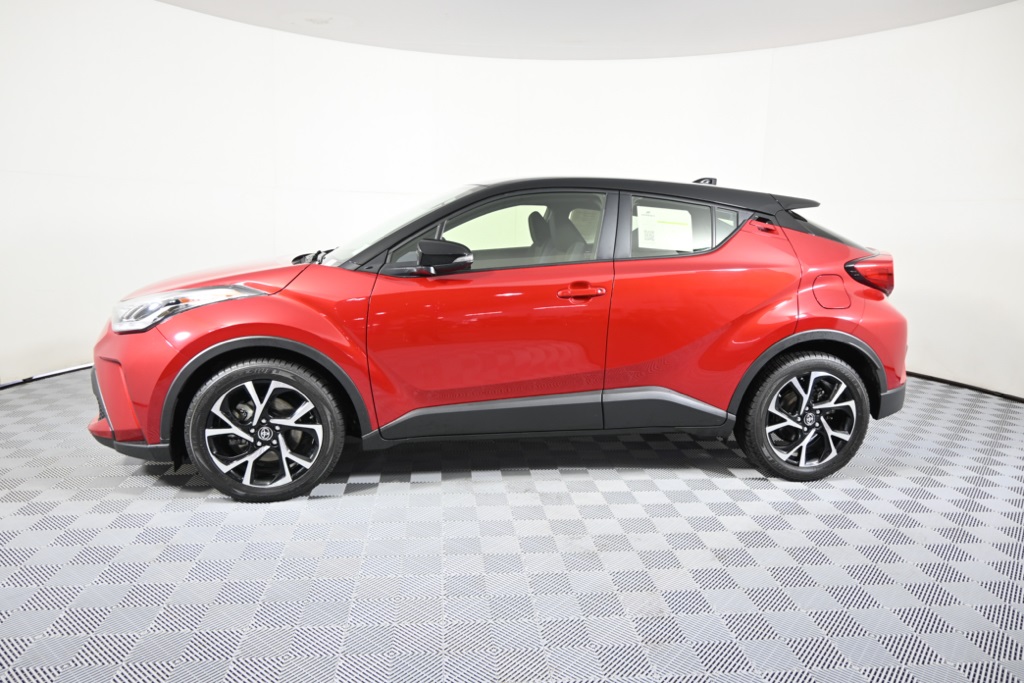 Used 2020 Toyota C-HR XLE with VIN JTNKHMBX2L1064408 for sale in Forest Lake, Minnesota