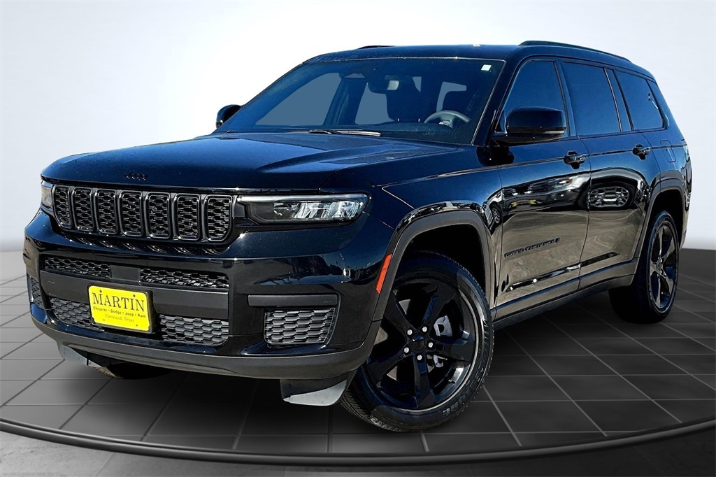 2024 Jeep Grand Cherokee L Altitude X Black at Victoria Chrysler Dodge Jeep Ram