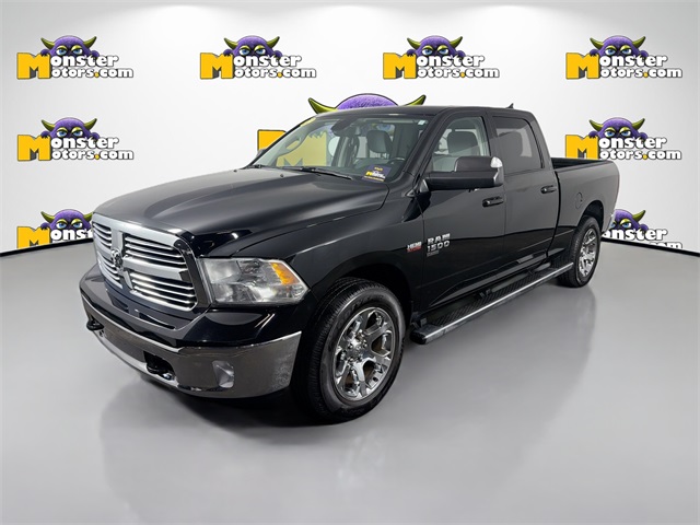 2022 RAM 1500 Classic SLT Crew Cab 4WD