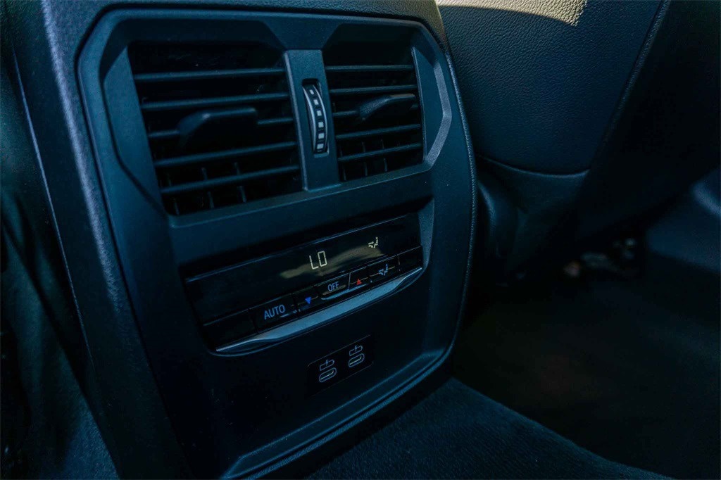 Used Car 2024 Bmw 3 Series  330i Xdrive For Sale Under $35,000 In San Marcos, Texas