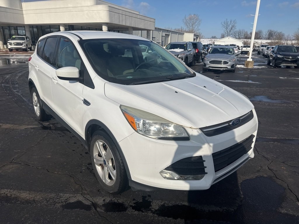 2015 Ford Escape SE's photo