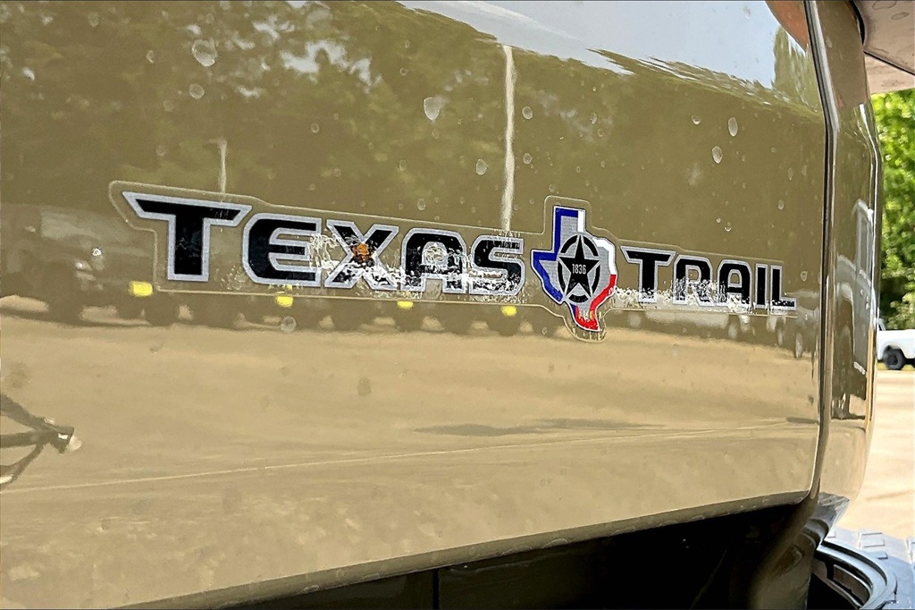 2025 Jeep Gladiator Sport Green at River Oaks CDJR