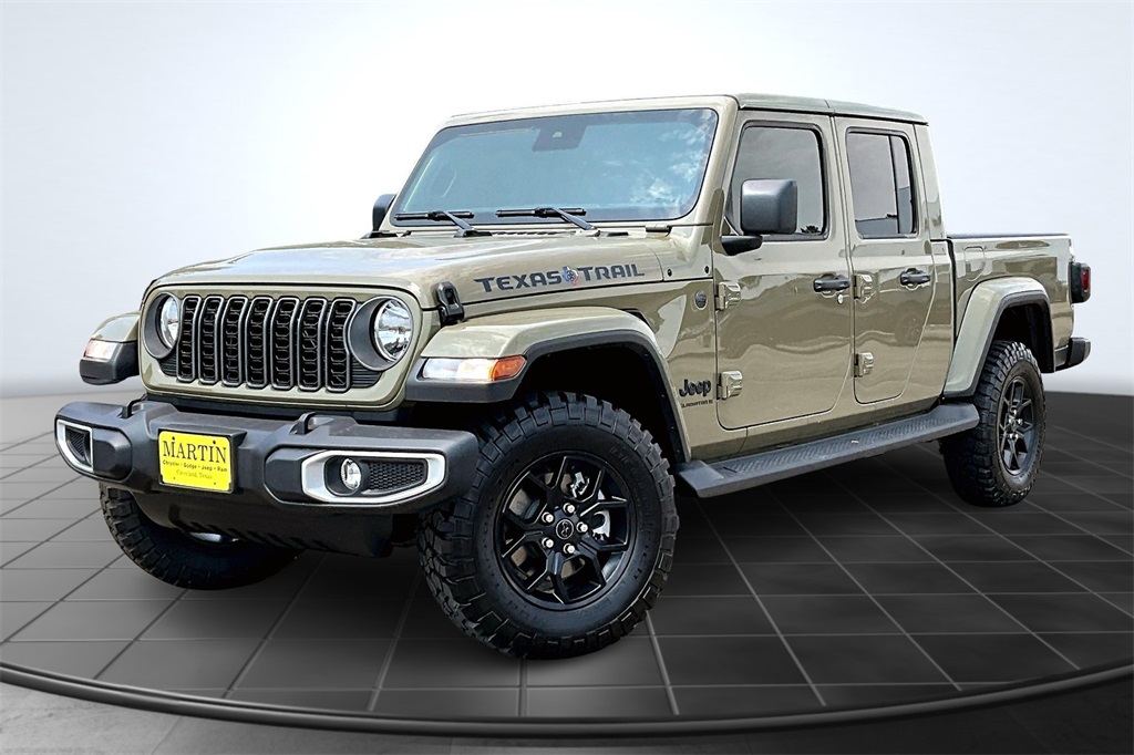 2025 Jeep Gladiator Sport Green at River Oaks CDJR