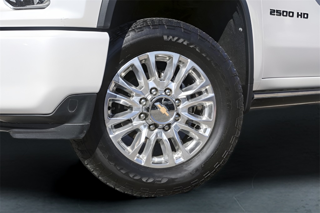 Used Car 2022 Chevrolet Silverado 2500hd  High Country For Sale Under $60,000 In Austin, Texas