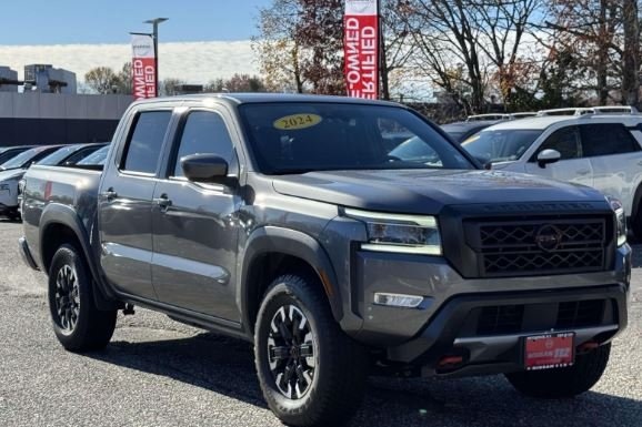 2024 Nissan Frontier PRO-4X Crew Cab 4WD