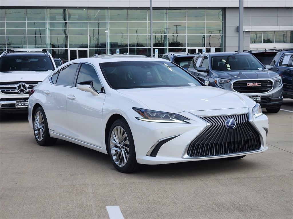 2021 Lexus ES 300h Ultra Luxury White at Westside Lexus