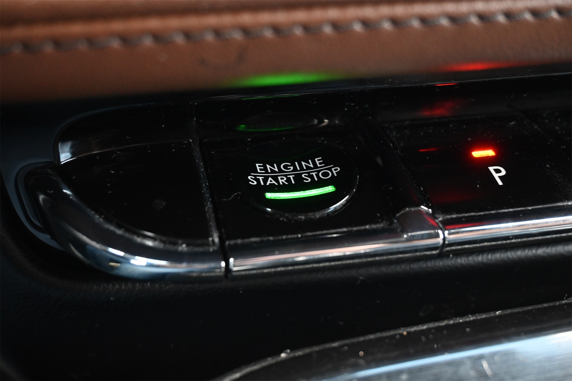 2022 Lincoln Nautilus Reserve White at AutoSavvy Houston Southwest