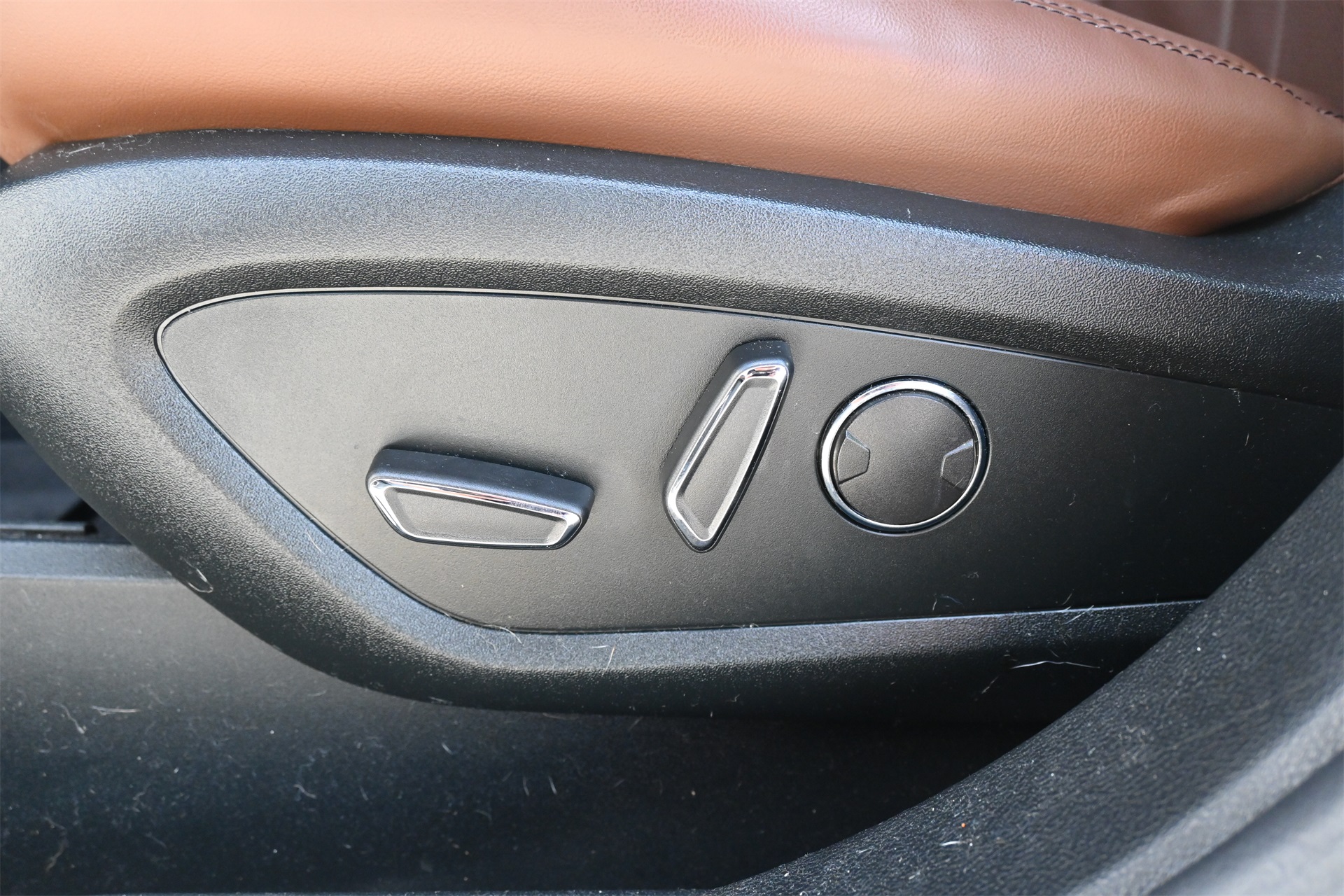 2022 Lincoln Nautilus Reserve White at AutoSavvy Houston Southwest