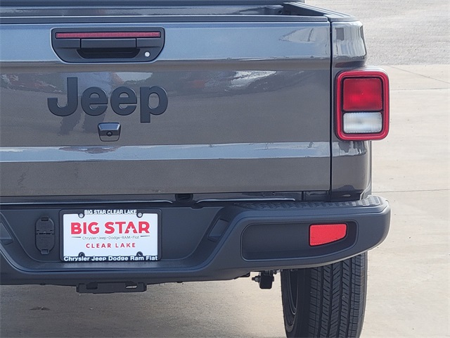 2025 Jeep Gladiator Sport S - 5