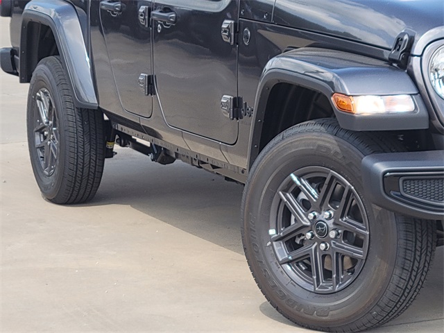 2025 Jeep Gladiator Sport S - 8