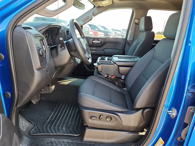 Used Car 2022 Chevrolet Silverado 1500  Custom For Sale Under $35,000 In Plainview, Texas