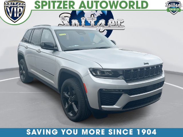Silver Zynith 2026 Jeep Grand Cherokee SUV / Crossover Four-Wheel Drive 8-Speed Automatic