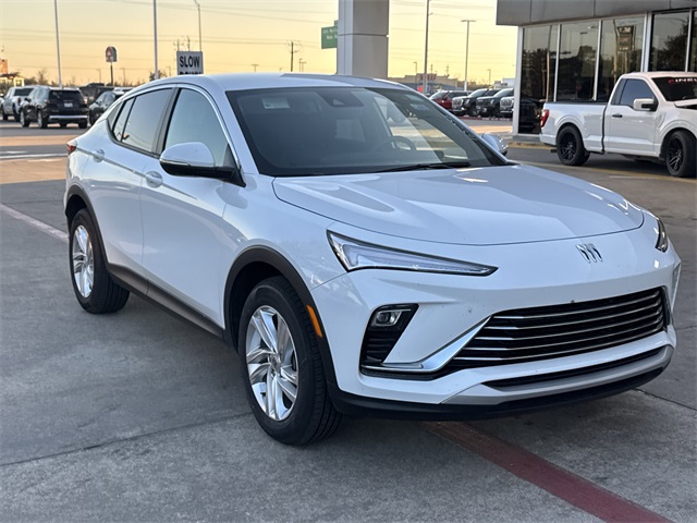 2025 Buick Envista Preferred White at Big Star Buick GMC