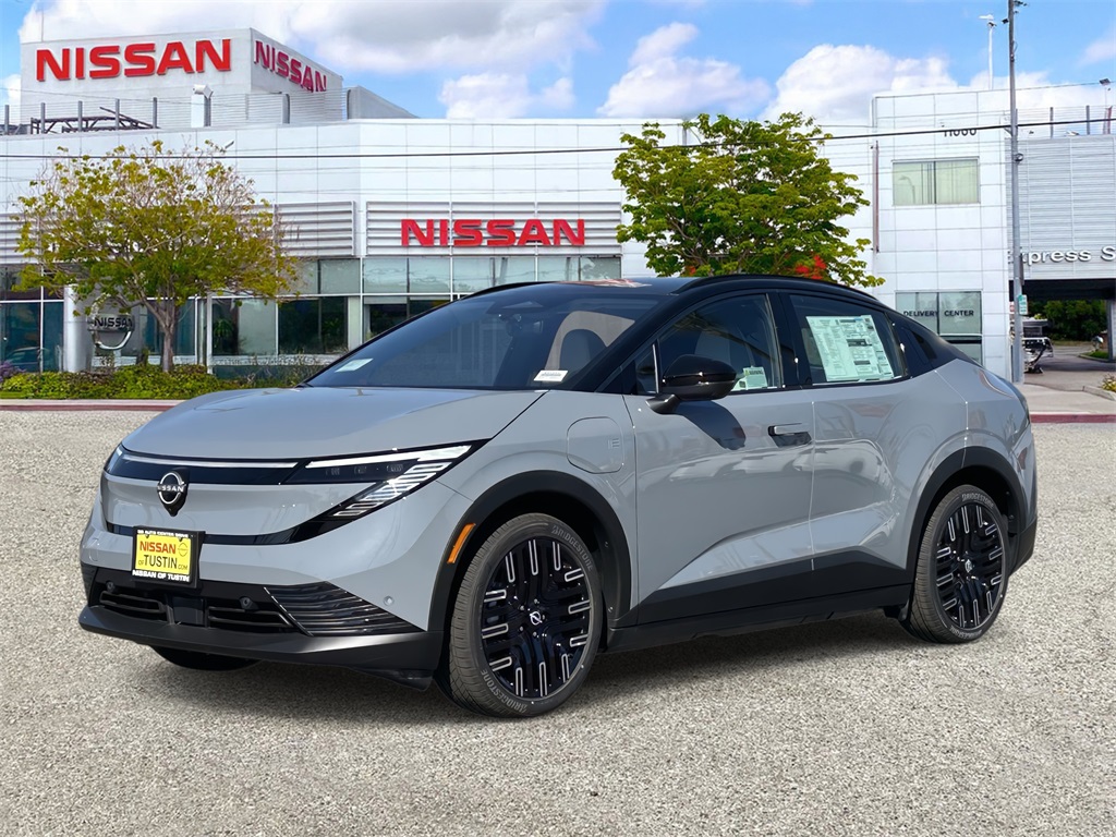 2026 Nissan LEAF Platinum+'s photo