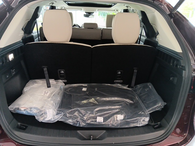 Red 2025 MAZDA CX-90 PHEV for sale in South Bend, IN Photo 5