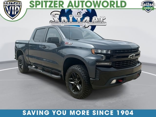 Shadow Gray Metallic 2021 Chevrolet Silverado 1500 LT Trail Boss Crew Cab 4WD Pickup Truck Four-Wheel Drive Automatic