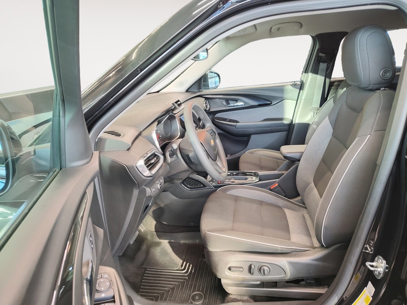 Used Car 2023 Chevrolet Trailblazer  Lt For Sale Under $20,000 In San Antonio, Texas