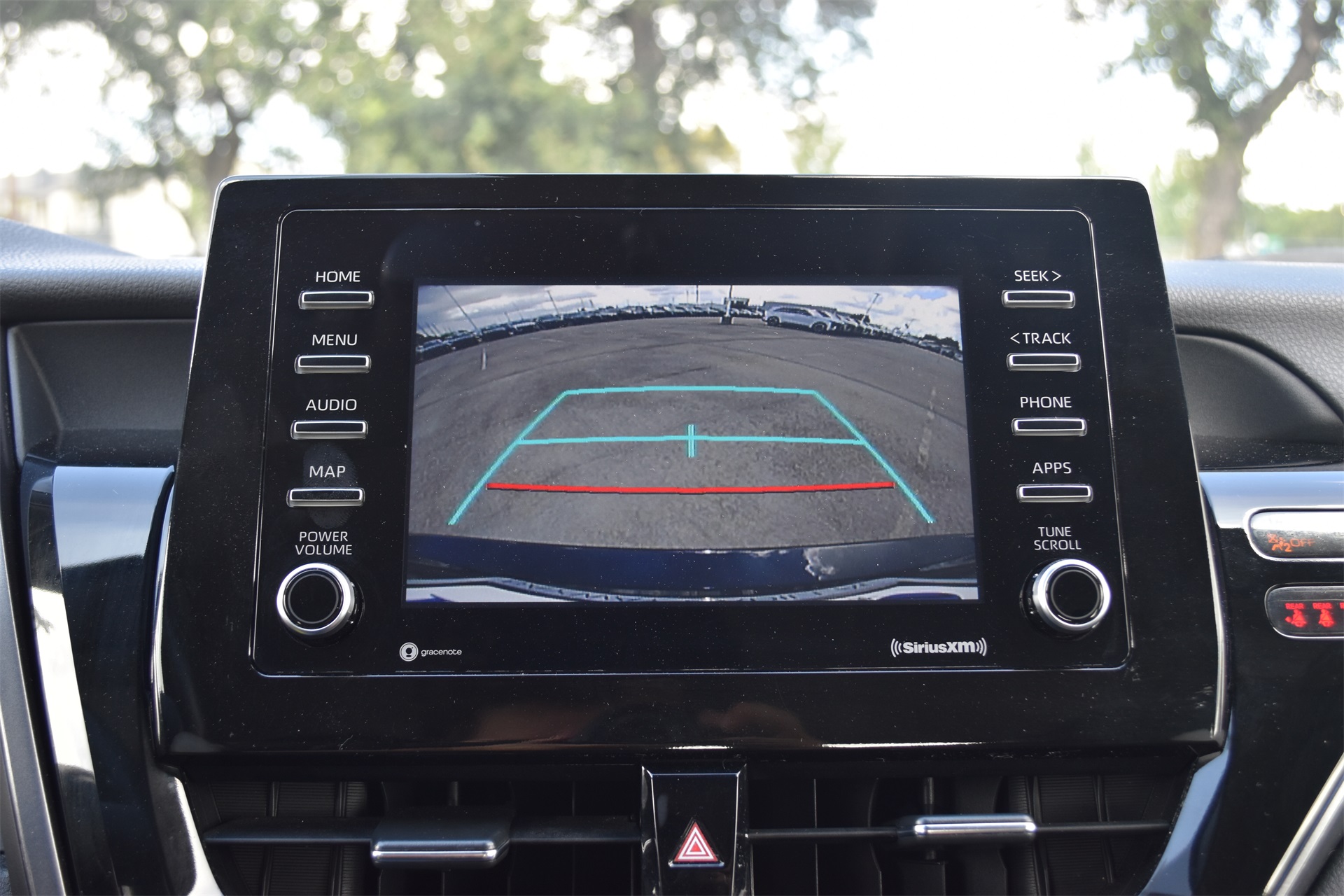 2023 Toyota Camry SE - 11