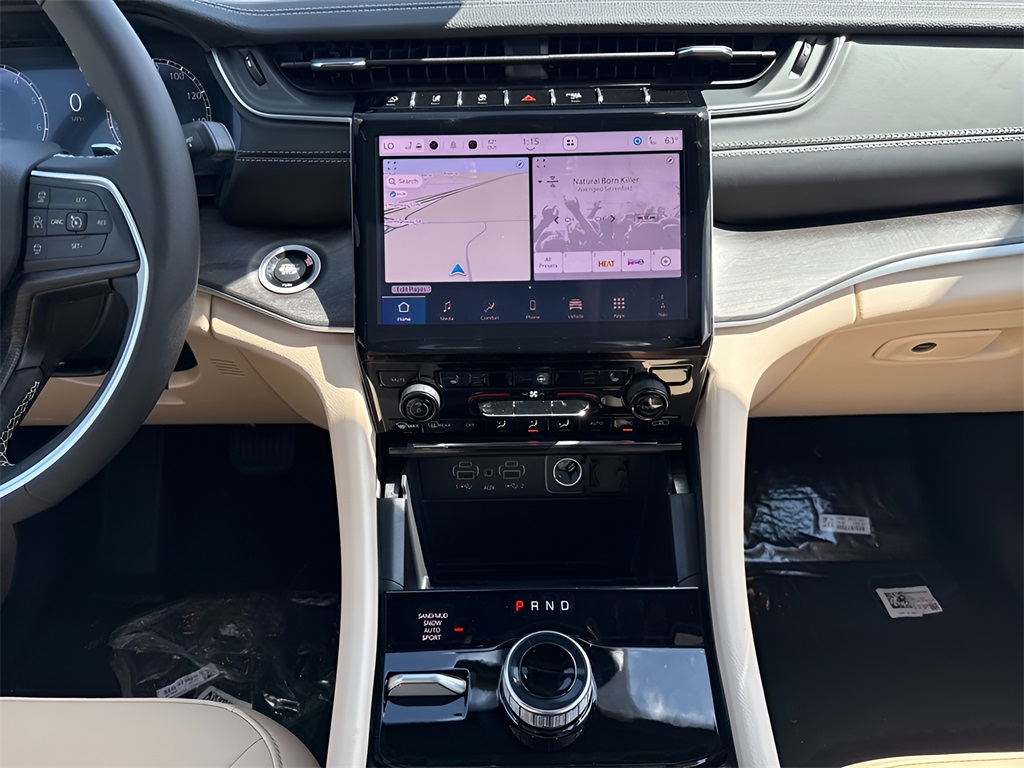 2025 Jeep Grand Cherokee L