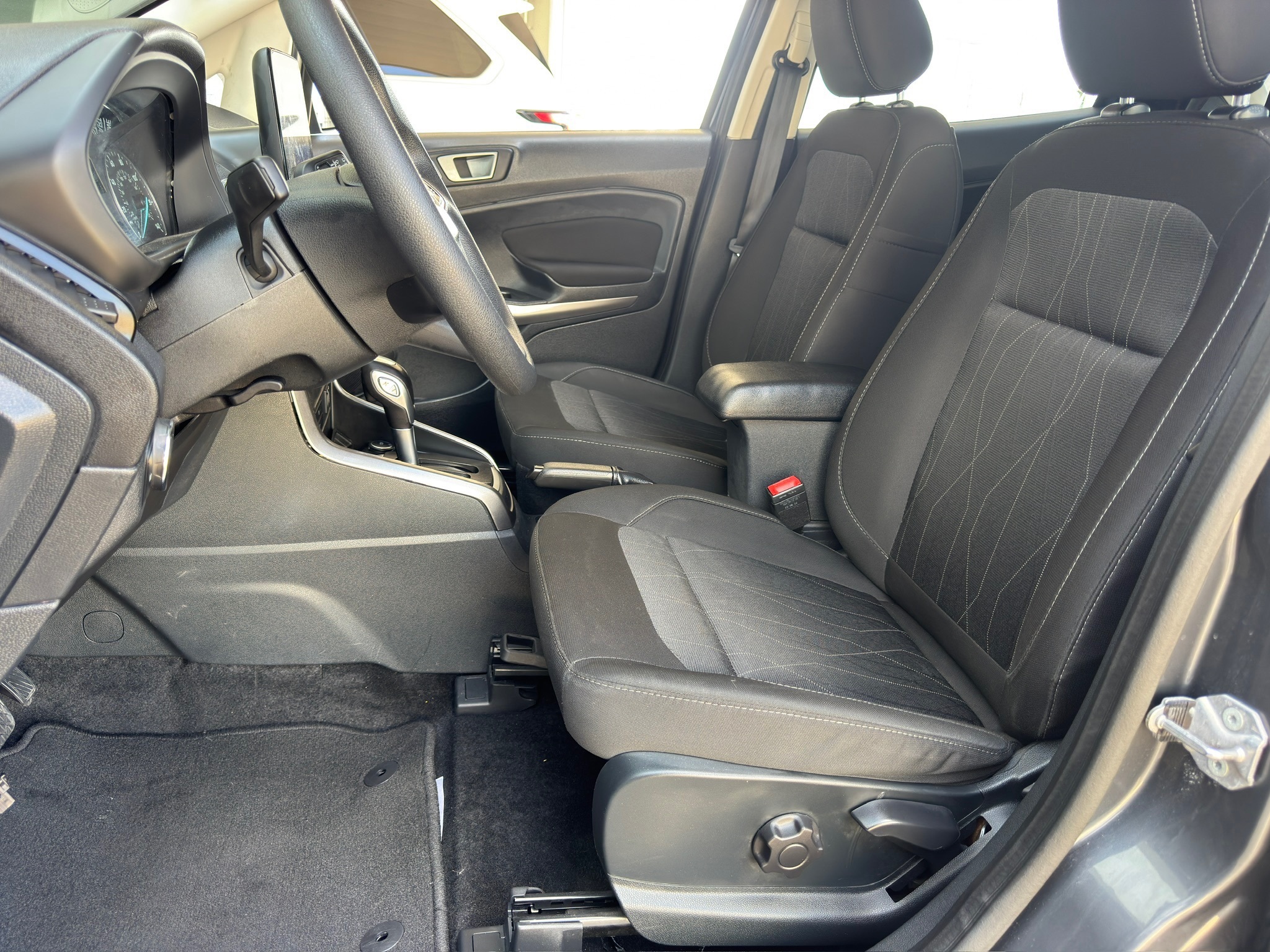 2022 Ford EcoSport SE Gray at Traditions Chevrolet