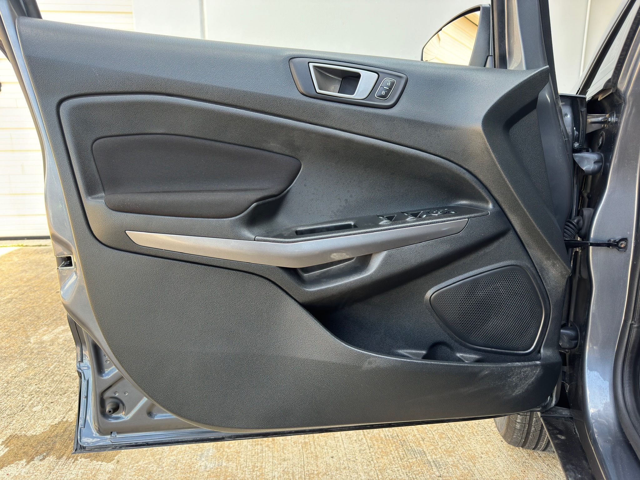 2022 Ford EcoSport SE Gray at Traditions Chevrolet