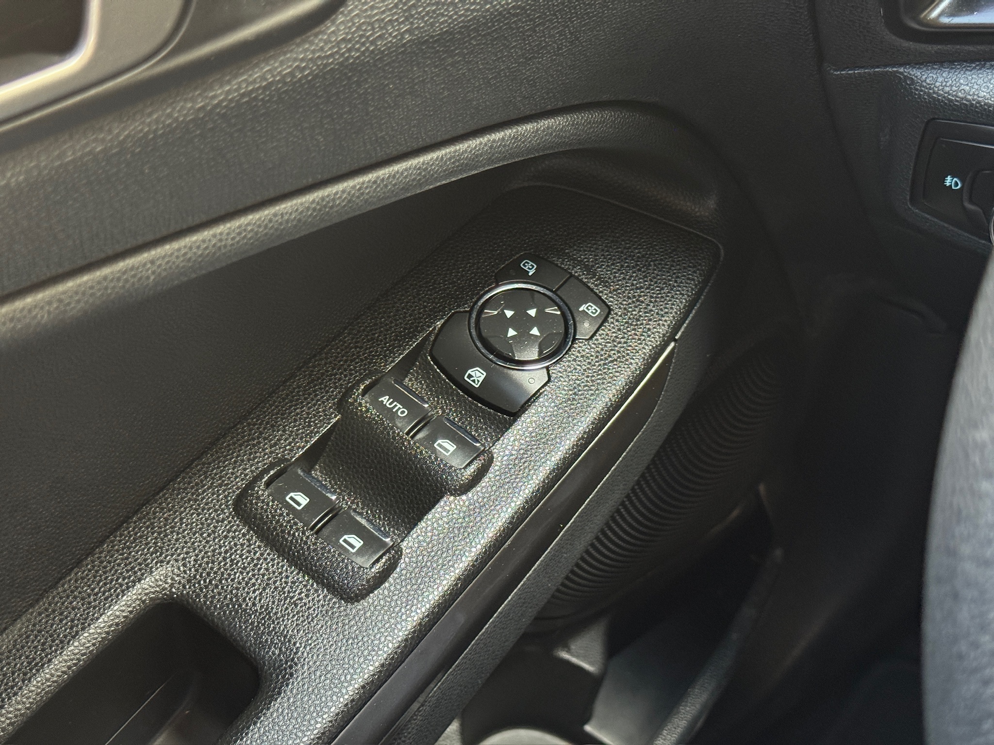 2022 Ford EcoSport SE Gray at Traditions Chevrolet