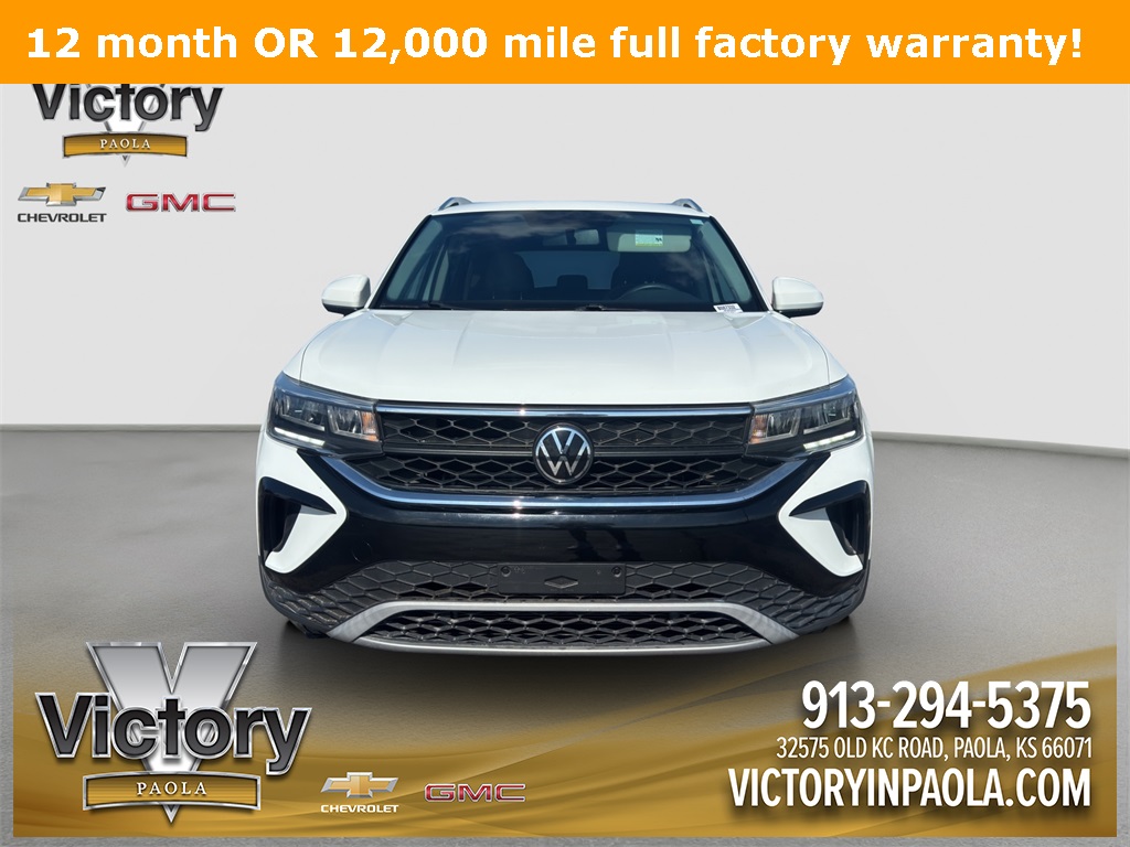 Used 2022 Volkswagen Taos 1.5T SE with VIN 3VVTX7B2XNM087332 for sale in Kansas City