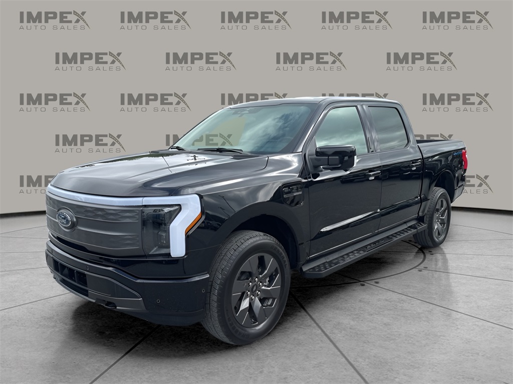 2023 Ford F-150 Lightning Lariat's photo