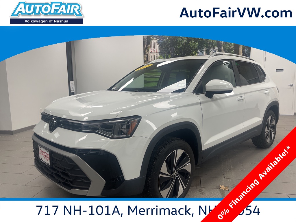 2025 Volkswagen Taos SE 4Motion