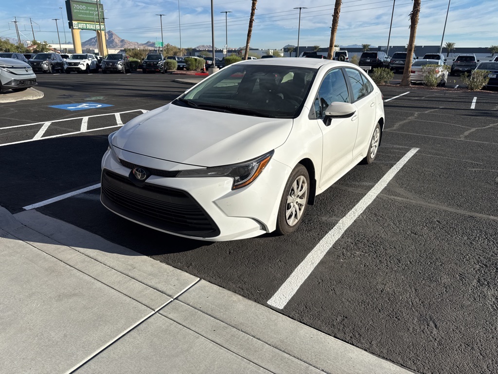 2025 Toyota Corolla LE