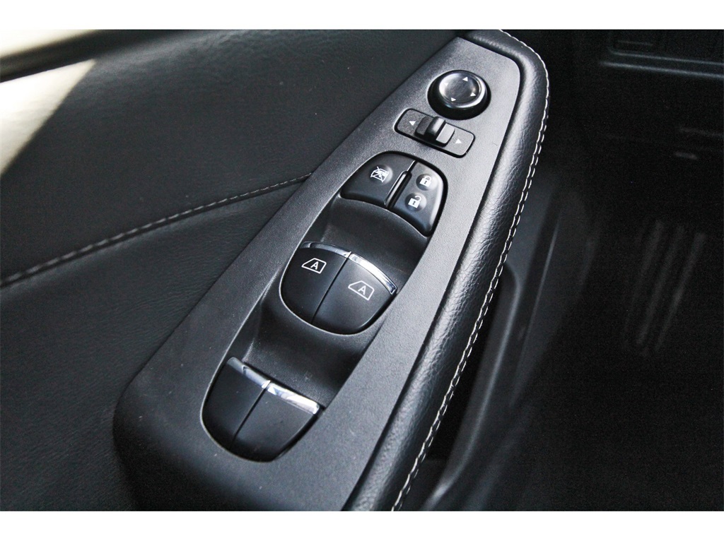 2023 Nissan Maxima SV White at Mac Haik CDJR North Houston