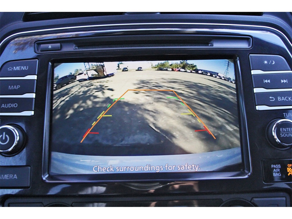 2023 Nissan Maxima SV White at Mac Haik CDJR North Houston