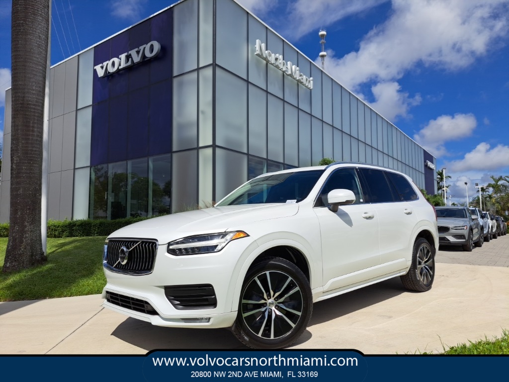 2020 Volvo XC90 T5 Momentum