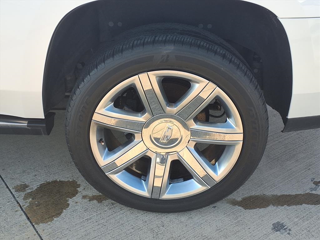 2020 Cadillac Escalade Premium Luxury White at Emmons Autoplex