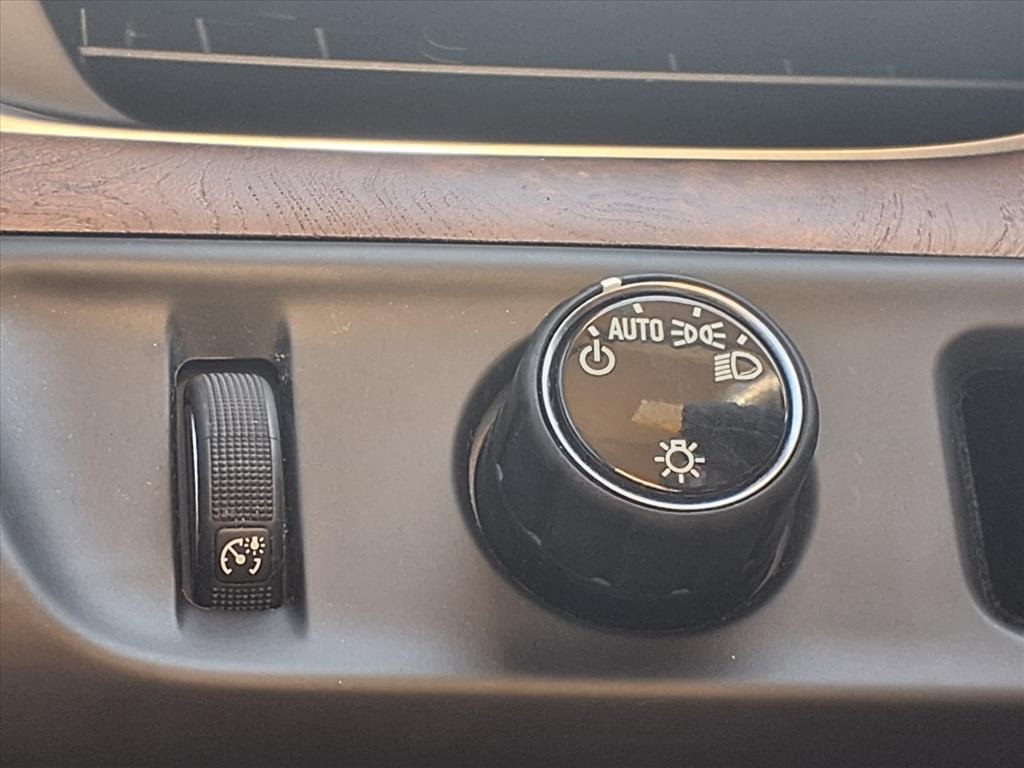 2020 Cadillac Escalade Premium Luxury White at Emmons Autoplex