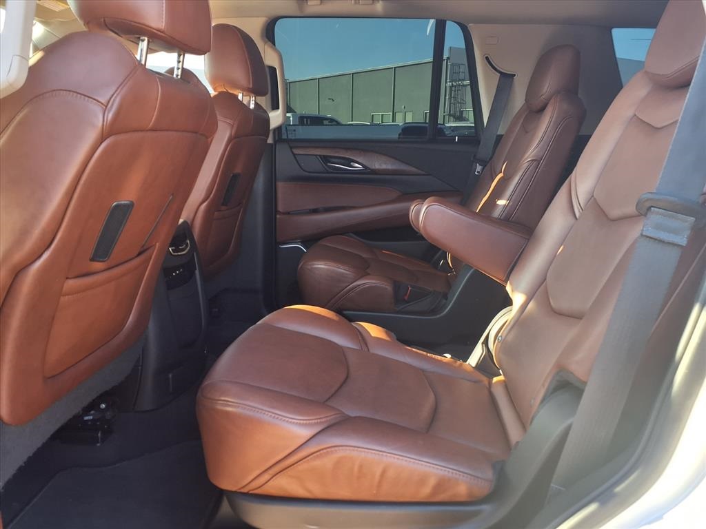 2020 Cadillac Escalade Premium Luxury White at Emmons Autoplex
