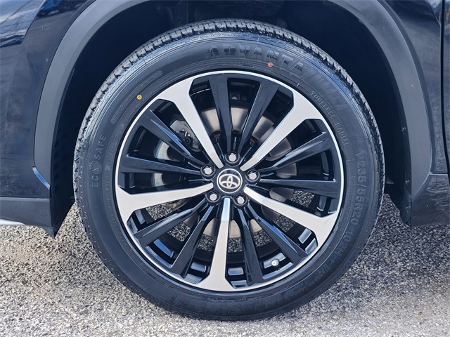 2021 Toyota Highlander XSE  at Autostrade