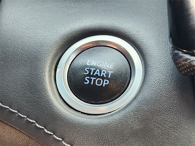 2021 Toyota Highlander XSE  at Autostrade