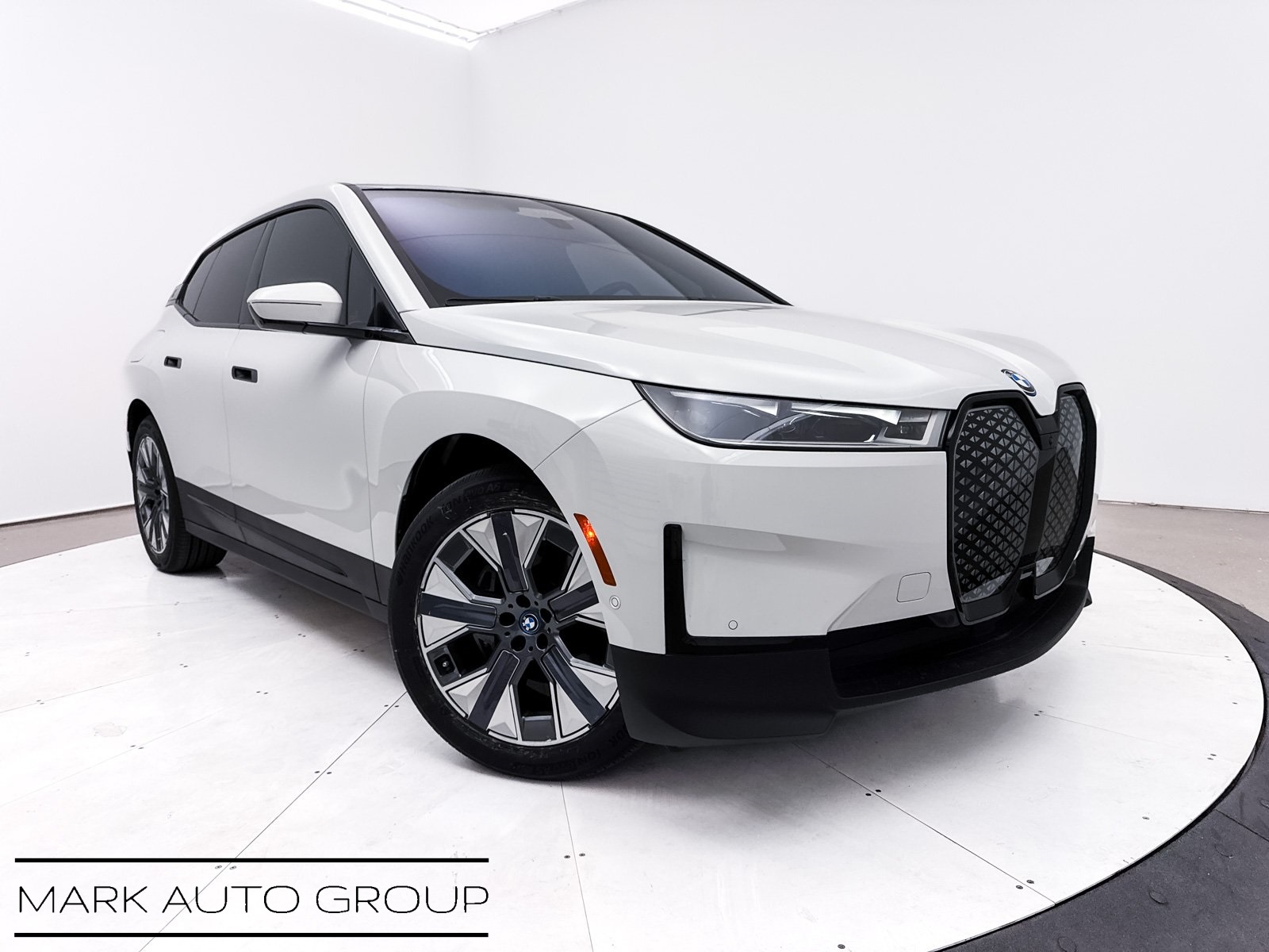 2024 BMW iX xDrive50